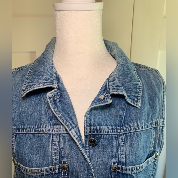 Vintage Eddie Bauer Denim vest  Size medium - Picture 2 of 9